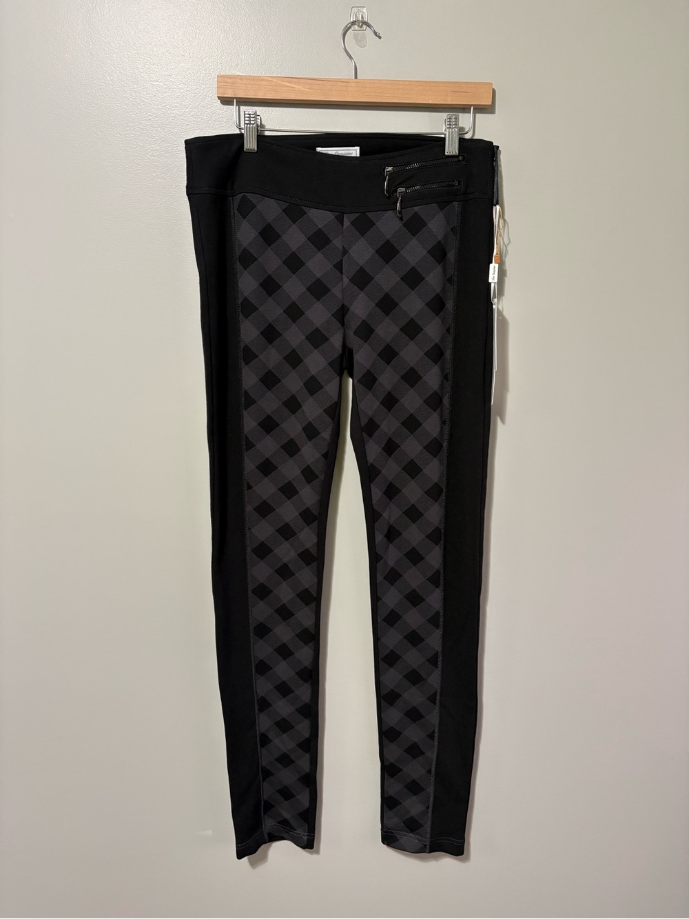Lisa Campione Relaxed Tapered High Rise Plaid Patterned Legging Black Grey